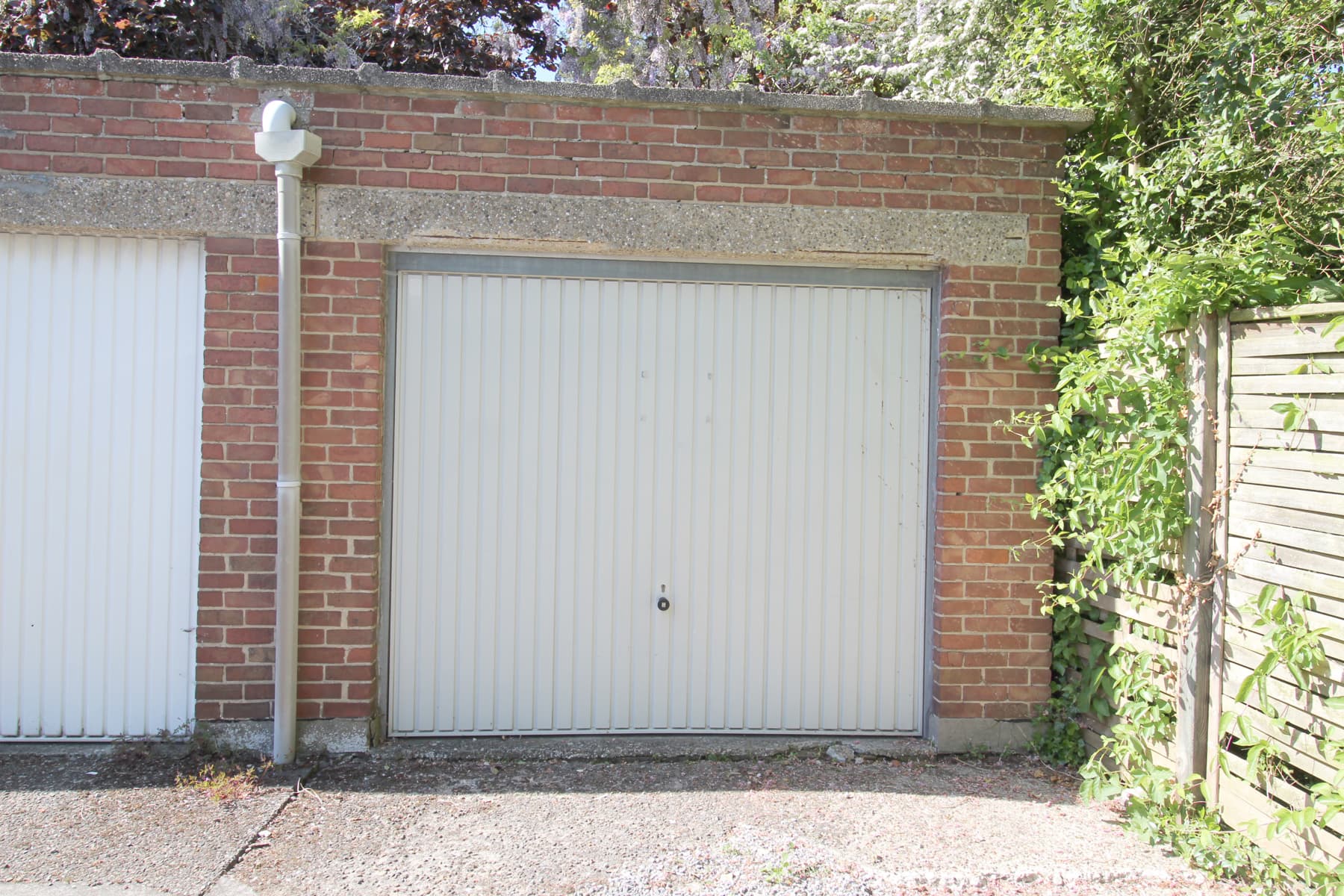 Ideale garage te koop in Sint-Amandsberg - Perfecte oplossing voor uw parkeermogelijkheden!